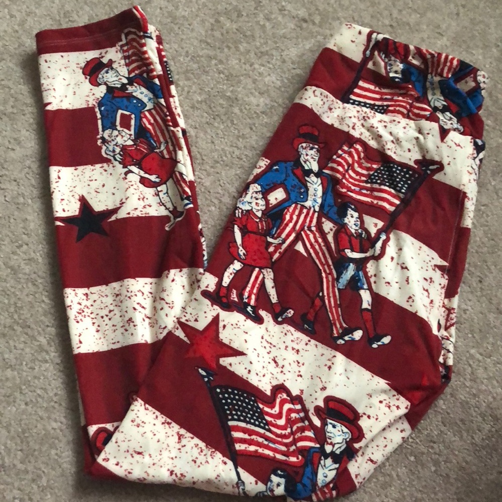 LuLaRoe Retro 4th of July Leggings!